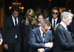 Laren 2 oktober 2013
Kerkdienst naar aanleiding van het overlijden van John de mol sr in de sint Jansbasiliek. Het was enorm druk met vrienden en familie.