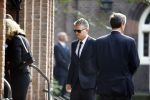 Laren 2 oktober 2013
Kerkdienst naar aanleiding van het overlijden van John de mol sr in de sint Jansbasiliek. Het was enorm druk met vrienden en familie.
