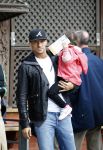 Hamburg 12 september 2013
Khalid Boulahrouz haalt zijn kinderen op bij Sabia en Rafal  v d Vaart en gaat met aupair naar de dierentuin in Hamburg.