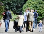 Hamburg 12 september 2013
Khalid Boulahrouz haalt zijn kinderen op bij Sabia en Rafal  v d Vaart en gaat met aupair naar de dierentuin in Hamburg.