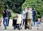 Hamburg 12 september 2013
Khalid Boulahrouz haalt zijn kinderen op bij Sabia en Rafal  v d Vaart en gaat met aupair naar de dierentuin in Hamburg.