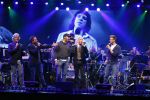 Hilversum 15 oktober 2013
Artiesten treden in studio 21 op met het metropole orkest. LA the voices samen met Charly Luske