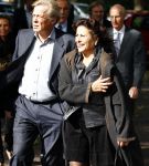 Laren 2 oktober 2013
Kerkdienst naar aanleiding van het overlijden van John de mol sr in de sint Jansbasiliek. Het was enorm druk met vrienden en familie.