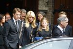 Laren 2 oktober 2013
Kerkdienst naar aanleiding van het overlijden van John de mol sr in de sint Jansbasiliek. Het was enorm druk met vrienden en familie.