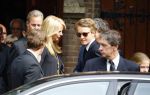 Laren 2 oktober 2013
Kerkdienst naar aanleiding van het overlijden van John de mol sr in de sint Jansbasiliek. Het was enorm druk met vrienden en familie.