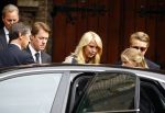Laren 2 oktober 2013
Kerkdienst naar aanleiding van het overlijden van John de mol sr in de sint Jansbasiliek. Het was enorm druk met vrienden en familie.