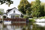Breukelen 10 oktober 2013
Het huis van Milika Peterzon en Jurgen Smit aan de vecht staat te koop