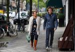 Amsterdam 14 oktober 2013
Nada v Nie met haar nieuwe vriend Frank Bakker op de cornelis schuytstraat