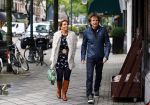 Amsterdam 14 oktober 2013
Nada v Nie met haar nieuwe vriend Frank Bakker op de cornelis schuytstraat