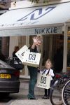 Amsterdam 22 september 2013
Nikkie Plessen en haar dochter Jolie bij de nieuwe winkel van Nikkie op de cornelis schuytstraat.