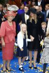 Apeldoorn 5 oktober 2013
Zijne Koninklijke Hoogheid Prins Jaime de Bourbon de Parme en Viktï¿½ria Cservenyï¿½k trouwen in de kerk onze lieve vrouwe ten hemelopneming in Apeldoorn. Prinses Baetrix met Prinses Mabel en dochter Luana