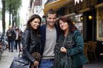 Amsterdam 12 oktober 2013
Rafael v d Vaart en Sabia Boulahrouz hebben in het amstel hotel geslapen en gan daarna lunchen met de ouders van Rafael, Ramon en Lolita bij restaurant Oceania op de scheldestraat.