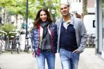Amsterdam 19 september 2013
Ruud Gullit met zijn vriendin Maggie Jimenez in Amsterdam zuid.