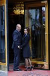 Den Haag 17 september 2013
Tatjana met haar nieuwe vriend Lex v Hessen bij hotel des indes.