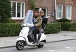 Amsterdam 7 oktober 2013
Daniel de Ridder met Tatum Dagelet en Toy Travis op de vespa scooter.