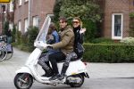 Amsterdam 7 oktober 2013
Daniel de Ridder met Tatum Dagelet en Toy Travis op de vespa scooter.