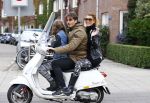 Amsterdam 7 oktober 2013
Daniel de Ridder met Tatum Dagelet en Toy Travis op de vespa scooter.