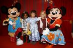 Amsterdam 11 oktober 2013
Premiere Disney live show in de rai.
Wendy v Dijk met dochter Lizzy en vriendinnetjes