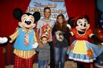 Amsterdam 11 oktober 2013
Premiere Disney live show in de rai.
Yesser met vrouw en zoon