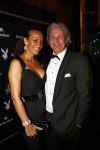Amsterdam 3 oktober 2013
Feestje voor het 30 jarig bestaan van Playboy . Beertje v Beers arriveert met een nieuwe jaguar Cabrio en onthult het eerst nummer waar ze de cover siert. Mark Teurlings met vrouw  Yvette Rommey