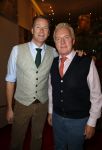 Amsterdam 20 oktober 2014
Premiere alles went behalve een vent in nieuwe de la mar.
Andre v Duin m,et vriend Martin