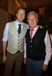 Amsterdam 20 oktober 2014
Premiere alles went behalve een vent in nieuwe de la mar.
Andre v Duin m,et vriend Martin
