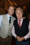 Amsterdam 20 oktober 2014
Premiere alles went behalve een vent in nieuwe de la mar.
Andre v Duin m,et vriend Martin