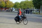 Amsterdam 9 oktober 2014
Annette Malherbe op de fiets bij de westergasfabriek
