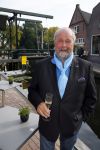Abcoude 19 september 2014
Robert Leroy wordt ambassadeur voor dolphins for Davey. Bert Simhoffer is oprichter van de stichting.