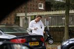 Amsterdam 16 oktober 2014
Camiel Eurlings wordt daags na zijn ontslag bij de KLM thuis gebracht door zijn prive chauffeur.