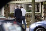 Amsterdam 16 oktober 2014
Camiel Eurlings wordt daags na zijn ontslag bij de KLM thuis gebracht door zijn prive chauffeur.