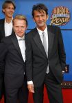 Utrecht 21 september 2014
Premiere moeder ik wil bij de revue in het beatrixtheater. Cornald Maas met vriend