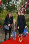 Amsterdam 8 0ktober 2014
Mama van het jaar verkieizing. danie Bles met moeder en zoon