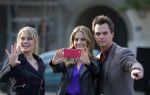 Amsterdam 30 september 2014
Kelly Kruger, Darin Brooks, Kim Matula, Scott Clifton, Ashleigh Brewer en Ferry Doedens uit de Amerikaanse soapserie The Bold and the Beautiful tijdens opnames op de dam in Amsterdam.