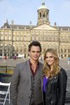 Amsterdam 30 september 2014
Kelly Kruger, Darin Brooks, Kim Matula, Scott Clifton, Ashleigh Brewer en Ferry Doedens uit de Amerikaanse soapserie The Bold and the Beautiful tijdens opnames op de dam in Amsterdam.