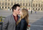 Amsterdam 30 september 2014
Kelly Kruger, Darin Brooks, Kim Matula, Scott Clifton, Ashleigh Brewer en Ferry Doedens uit de Amerikaanse soapserie The Bold and the Beautiful tijdens opnames op de dam in Amsterdam.