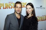 Amsterdam 22 september 2014
Premiere Pijnstillers in Tuschinski.
Dave Schram met partner Annewil Hokken