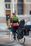 Amsterdam 24 september 2014
Doutzen Kroes op de fiets in Amsterdam.