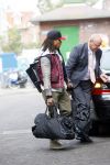 Amsterdam 7 oktober 2014
Edgar Davids met tassen op weg naar vliegveld met taxi.