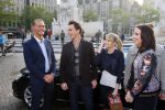 Amsterdam 30 september 2014
Kelly Kruger, Darin Brooks, Kim Matula, Scott Clifton, Ashleigh Brewer en Ferry Doedens uit de Amerikaanse soapserie The Bold and the Beautiful tijdens opnames op de dam in Amsterdam.