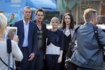 Amsterdam 30 september 2014
Kelly Kruger, Darin Brooks, Kim Matula, Scott Clifton, Ashleigh Brewer en Ferry Doedens uit de Amerikaanse soapserie The Bold and the Beautiful tijdens opnames op de dam in Amsterdam.
