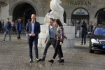 Amsterdam 30 september 2014
Kelly Kruger, Darin Brooks, Kim Matula, Scott Clifton, Ashleigh Brewer en Ferry Doedens uit de Amerikaanse soapserie The Bold and the Beautiful tijdens opnames op de dam in Amsterdam.
