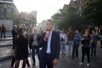 Amsterdam 30 september 2014
Kelly Kruger, Darin Brooks, Kim Matula, Scott Clifton, Ashleigh Brewer en Ferry Doedens uit de Amerikaanse soapserie The Bold and the Beautiful tijdens opnames op de dam in Amsterdam.