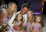 ibiza 26 september 2014
Trouwen Patty Brard en Antoine de Vijver bij babylon beach op ibiza.
Gerard Joling met Jackie en Romy