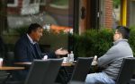 Amsterdam 8 oktober 2014
Henk ten Cate op terras bij v Dam