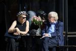 Amsterdam 4 oktober 2014
Henk v d Meijden en zijn vrouw Monica Strotman op terras in amstetrdam zuid.