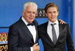 Utrecht 21 september 2014
Premiere moeder ik wil bij de revue in het beatrixtheater. Jan Slagter met zoon