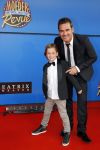 Utrecht 21 september 2014
Premiere moeder ik wil bij de revue in het beatrixtheater. Jeroen v d Boom met zoon