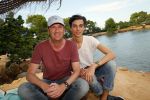 ibiza 27 september 2014
Afscheidsborrel trip sbs6 naar ibiza waar Kees Tol en kontrakt tekent samen met Remco v Westerloo. Jochem v Gelder met zoon