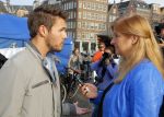 Amsterdam 30 september 2014
Kelly Kruger, Darin Brooks, Kim Matula, Scott Clifton, Ashleigh Brewer en Ferry Doedens uit de Amerikaanse soapserie The Bold and the Beautiful tijdens opnames op de dam in Amsterdam.